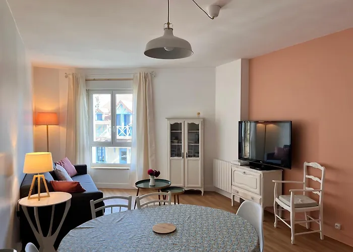 Lägenhet L'echappee Douce - & Port A Pied